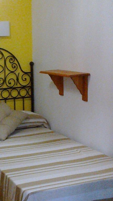 Hostal Los Aromas Villena Oda fotoğraf